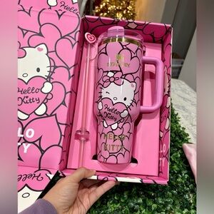 Hello kitty stanley 40 oz